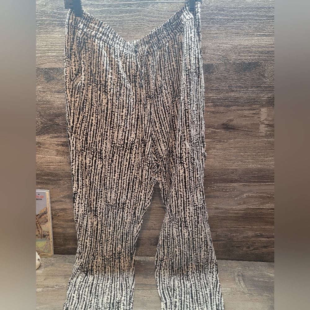 Faded Glory Pants Womens Medium M Lightweight High Rise Pull On Black White *